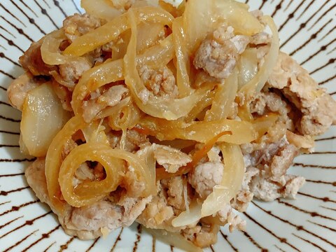 漬け込んで焼くだけ！ほろほろ豚肉と玉ねぎの生姜焼き